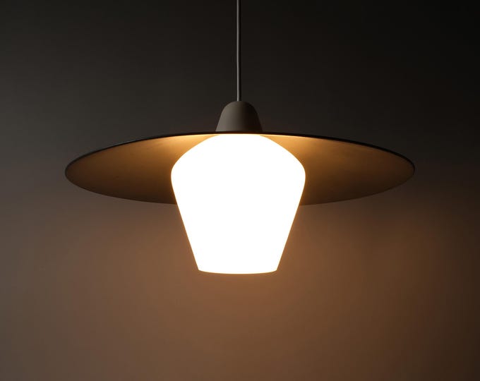 UFO Flying Saucer Mid-Century Modern Pendant Lamp, 1960s Space Age Design.