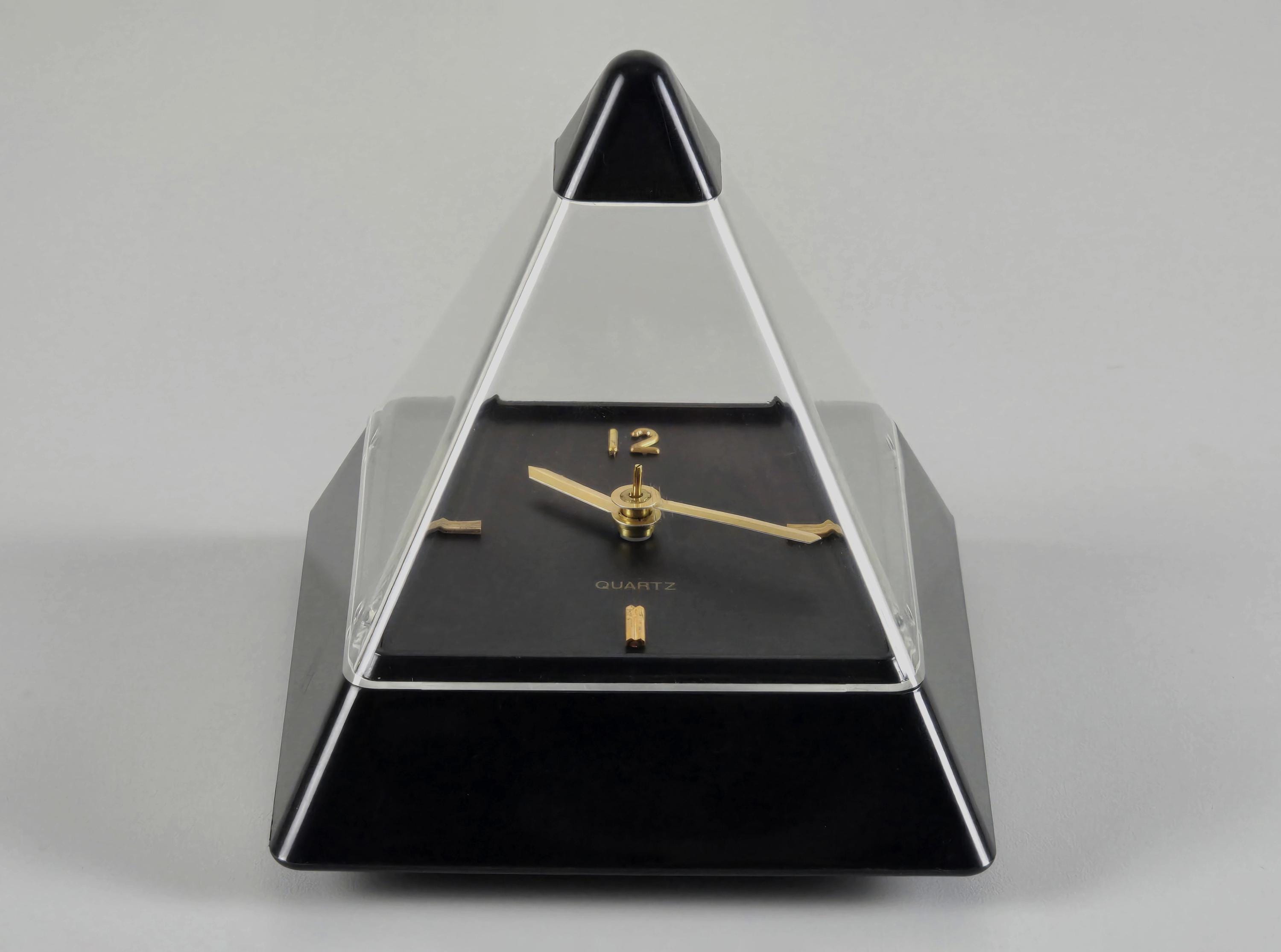 New In Box - Postmodern Design - Vintage TOCHIGI TOKEI New In Box - Postmodern Design - Vintage TOCHIGI TOKEI