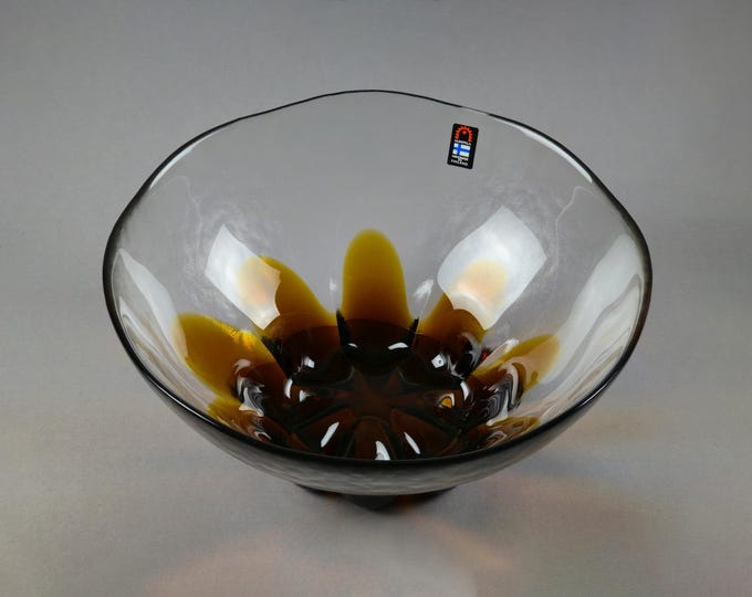 Vintage 1970s Humppila Art Glass Bowl From Finland.