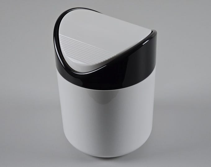 New In Box 1980s Vintage GUZZINI Bon Ton Black Plastic Table Tidy Bin, Waste Bin - Designed By STG Studio.