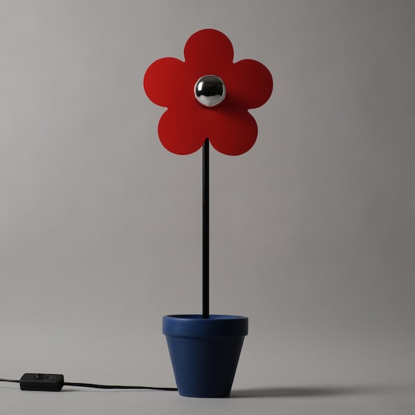 Vintage 1990s Flower in a Pot Novelty Table Lamp, Navy and Red, Whimsical Design.