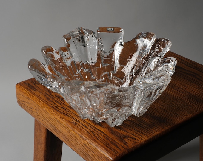 Vintage 1970s Maleras 'Isak' Ice Crystal Bowl by Mats Jonasson, Scandinavian Art Glass.