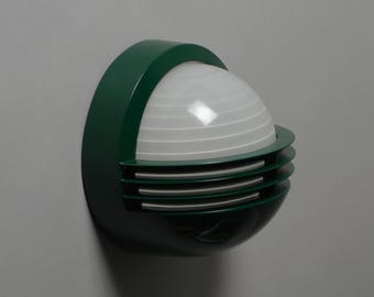 Massive Lighting Belgium IP44 buitenwand- en plafondarmatuur, industrieel ontwerp jaren 80.