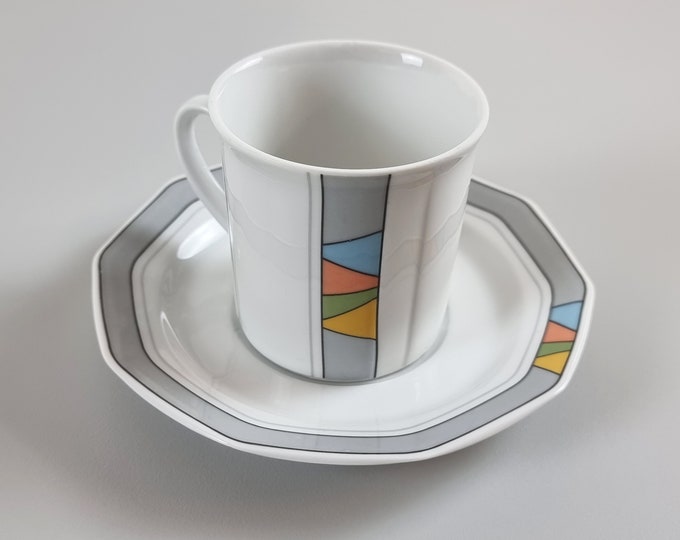 Postmodern Design - Vintage WINTERLING Ceramic Teacups With Saucers For Douwe Egberts - Memphis Style Ceramics - W. Germany, 1980s.