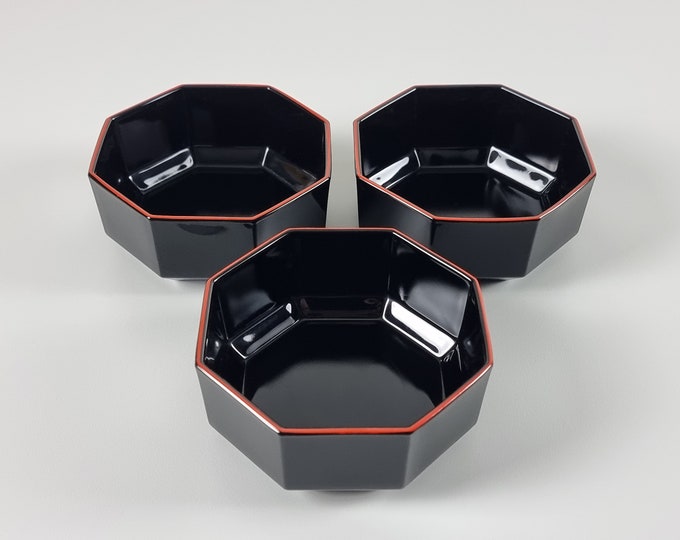 Postmodern Design - Set Of 3 Vintage ARCOROC Octime Octagonal Black Ceramic Bowls - Vintage Ceramics, Tableware - France, 1980s.