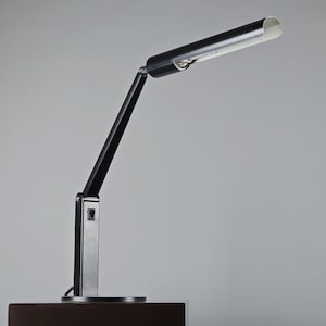 1980s Industrial Hala Zeist Black Articulated Desk Lamp • Dutch Workshop Design.