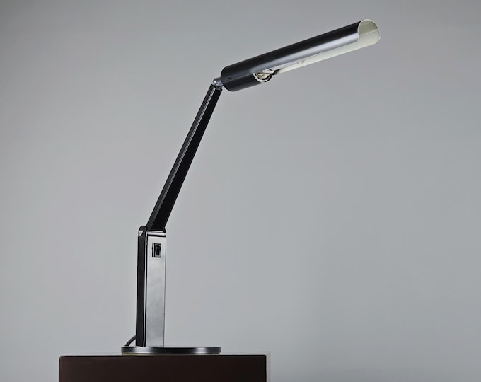 1980s Industrial Hala Zeist Black Articulated Desk Lamp – Dutch Workshop Design.
