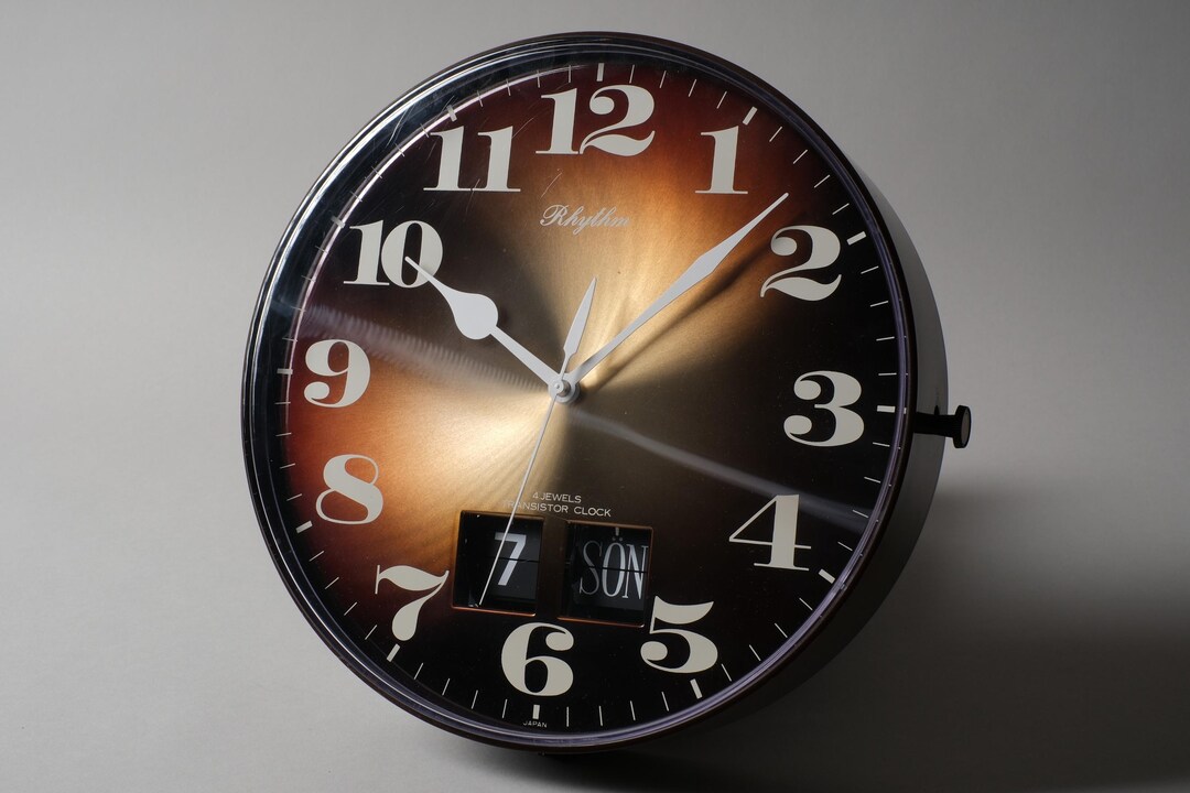 Rhythm Japan Transistor Wall Clock, 4 Jewels Space Age Design
