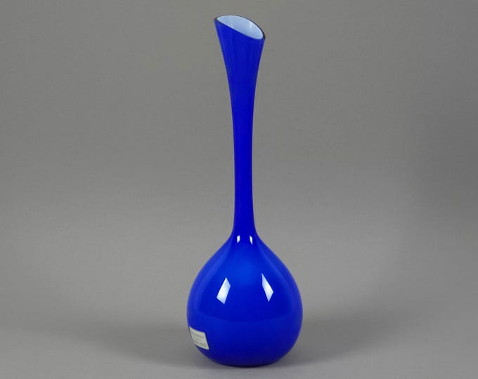 Vintage 1960s Swedish Blue Sommerso Glass  Vase By Gunnar Ander For Lindshammar Glasbruk.