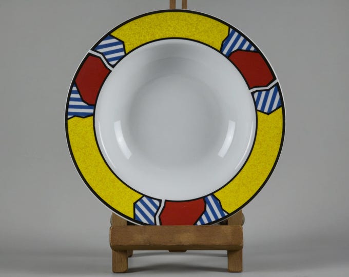 Vintage Set of 7 Studio Concept Memphis Milano Style Plates With Color Block Design.