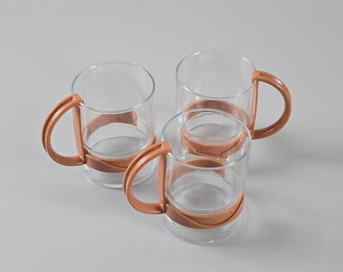 Contemporary Design - Set Of 3 Vintage RANDWYCK Glass Mugs With Plastic Handles - Retro Coffee And Tea Mugs - Holland, 1980s.