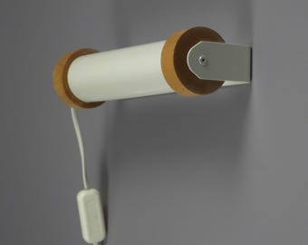 Vintage 1990s Hema Postmodern Adjustable Wall Light.
