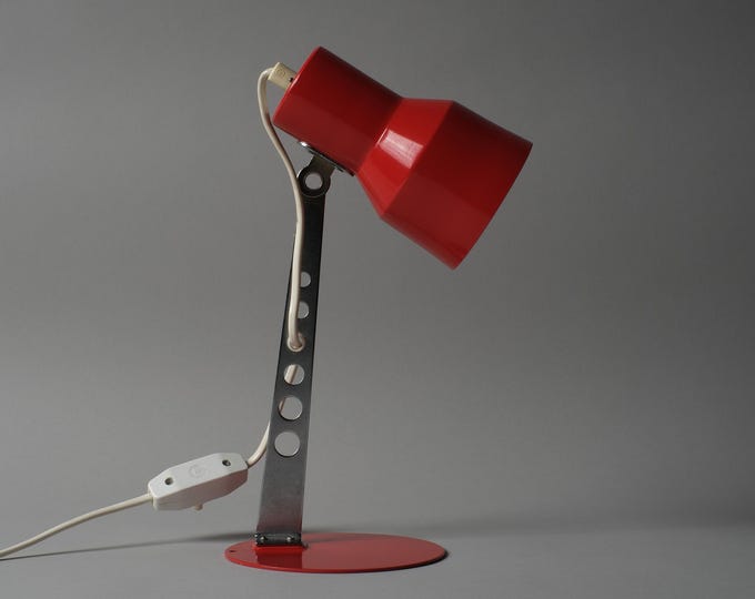 Targetti Sankey Desk Lamp, 1960s Italian Mid Century Modern Red Industrial Task Light.