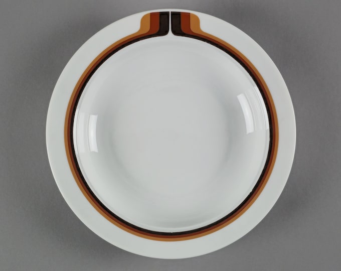 New Old Stock 1970s Vintage Set Of 5 Striped Plates By Eschenbach Bavaria.