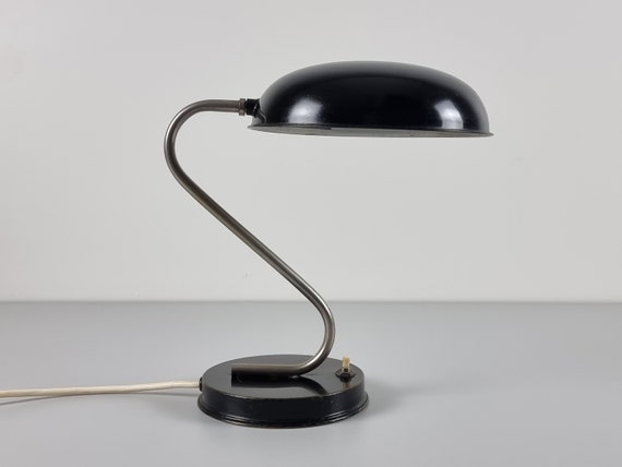 Vintage Bauhaus Style Table Lamp With S shaped Neck Vintage Mid