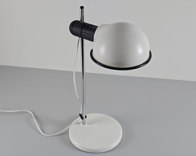 Mid Century Modern - Vintage Adjustable Desk Lamp - Vintage Table Lamp - Germany, 1970s.
