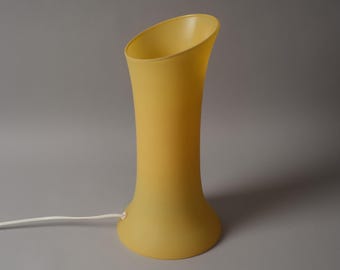 Grote gele matglazen tafellamp Hurricane Hurricane, postmodern ontwerp jaren 1980, Frankrijk.