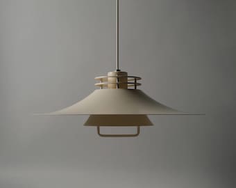 Design Light A/S Sving Pendant Lamp, Cream Lacquered, 1980s Danish Modern Lighting.