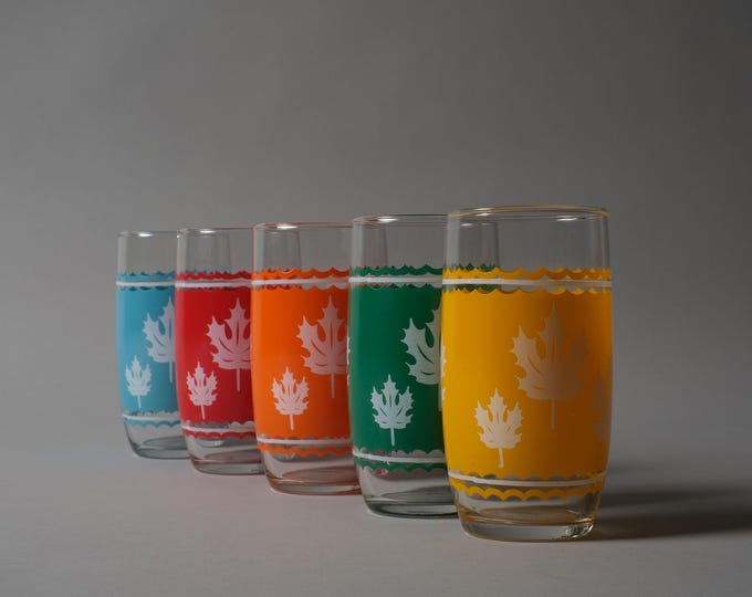 Hazel Atlas Maple Leaf Tumblers, Set of Five, Multicolour, Mid Century Modern, USA 1960s.