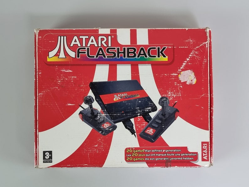 Vintage Spielekonsolen ATARI FLASHBACK Mini 7800 Klassische Spielekonsole Retro Spielekonsolen 2004. Bild 2
