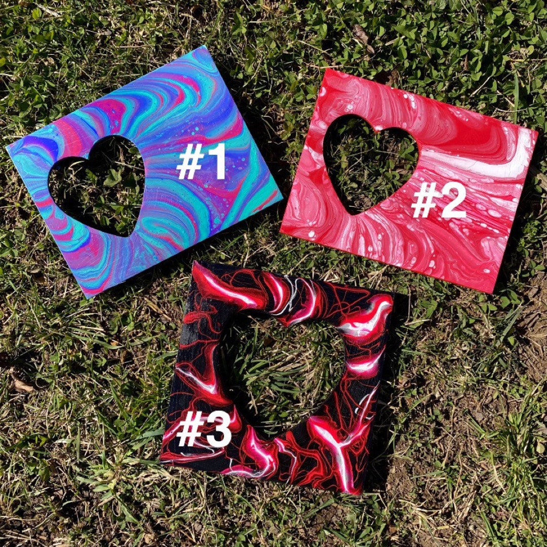 Heart shaped picture frames Original acrylic paint poured Etsy.de