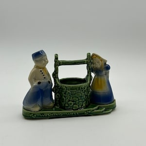 Vintage Shawnee Pottery USA #710 Dutch Boy and Girl Wishing Well Planter Blue Green