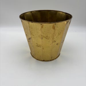 Vintage English Brass Wastebasket Cachepot. Lombard England Large Solid Brass Planter. 7 1/2” Tall by 8 1/2” Diameter. Heavy Patina.