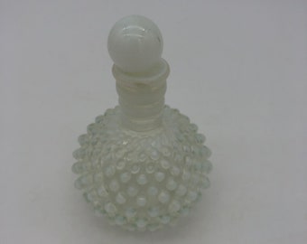 Vintage Fenton Moonglow Hobnail Milk Glass Perfume Bottle. Missing Cork on Stopper
