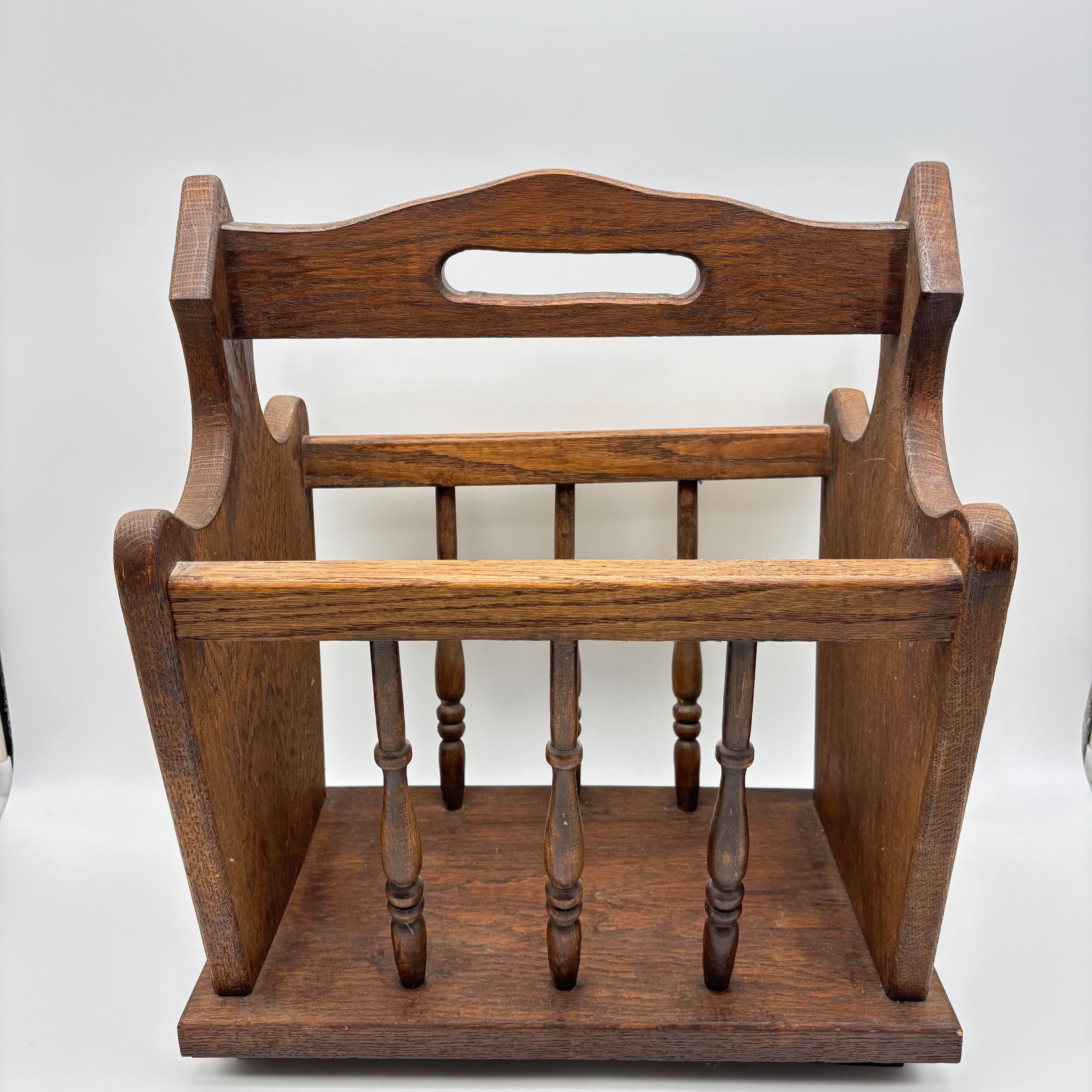 マガジンラック Vintage 50's design magazine rack Vintage Solid Wood Spindle Magazine Rack / Record Holder With