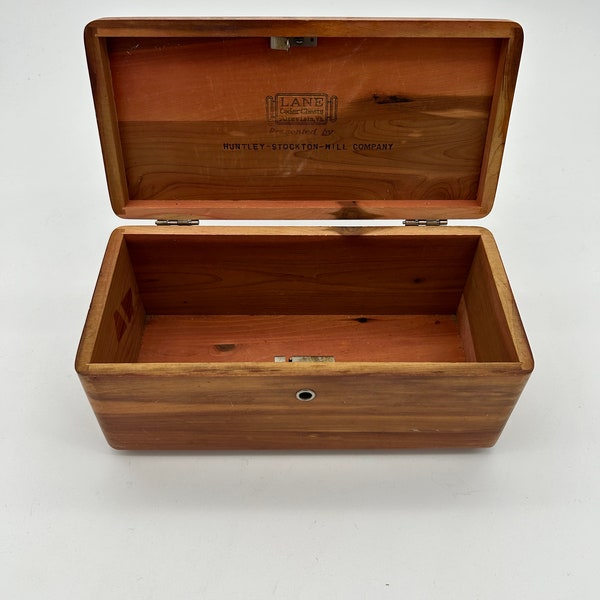 Vintage Mini Cedar Chest/ Jewelry Box. No Key.