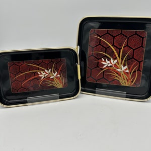 Pair of Retro 70s Floral Black Lacquer Decorative Serving Trays ** Japanese Lacquer ware ** Asian Style Decorative Tray set** Set of 2