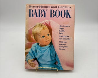Vintage Hardcover 1976 Edition Better Homes and Gardens Baby Book.