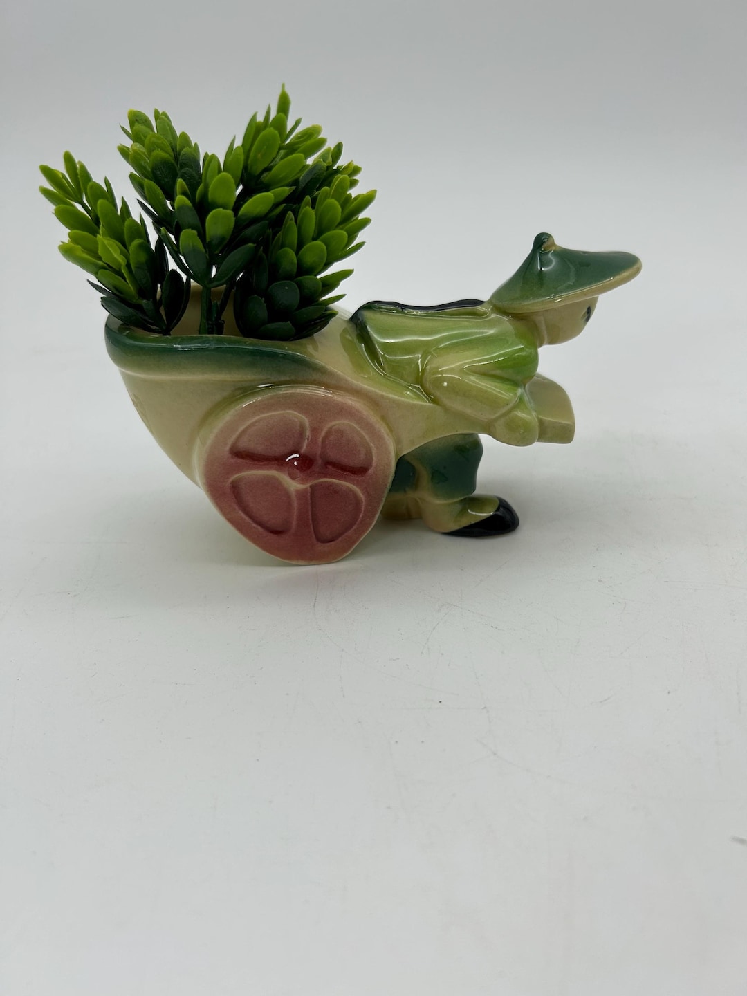 Vintage Shawnee USA 539 Small Planter ~ Rickshaw Wagon Cart Vintage Shawnee USA 539 Small Planter ~ Rickshaw Wagon Cart