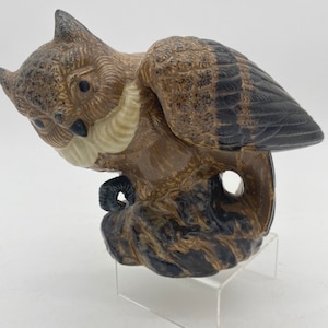 Vintage Wony Brown OWL  Figurine ceramic made in Japan