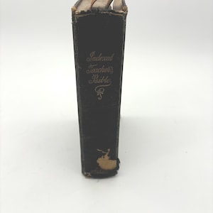 The New Indexed Teacher&#39;s Vintage 1913 Antique Bible - John A Dickson Publishing Antique Early 1900s Leather Bound Bible. Heavily Distressed