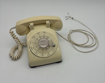 Vintage Off-White Rotary Dial  Landline Phone. As-is, not tested