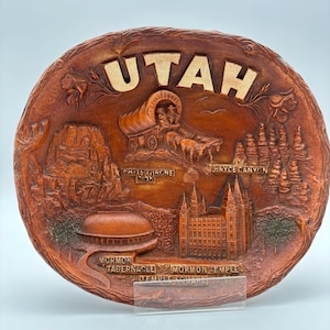 Vintage 1970s Utah 3D Dimensional Souvenir State Plate. Decorative Collectible Travel Gift.
