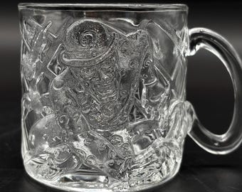 Vintage 1995 Batman Forever McDonald’s Glass Mug The Riddler Embossed DC Comics Collectible