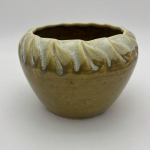 Vintage Mid Century Green Glazed Planter 5” Tall