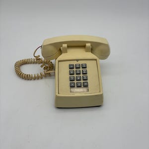 Vintage Beige Touchtone Landline Phone. As-is, not tested