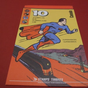 Folleto de superhéroes sin usar de 10 sellos postales canadienses de 45 centavos