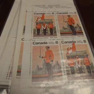 Juego de cuatro sellos postales canadienses con esquinas de bloque de placa, 1976, 8 centavos, Royal Military College