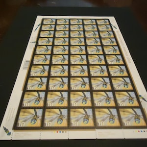Hoja nueva de 50 sellos postales canadienses de 2007 - Insectos benéficos - Darner de 10 centavos