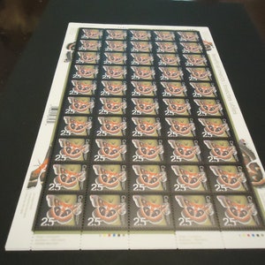 Hoja nueva de 50 sellos postales canadienses de 2007 - Insectos beneficiosos - Polilla Cecropia de 25 centavos