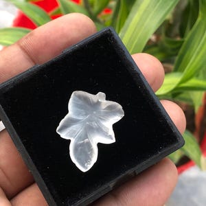 Natural Rock Crystal Carved , Loose Gemstones, Jewelry Making Hand Carved Flower  Shape Carving Matte Polish  Gemstone