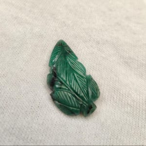 Emerald Carving, Natural Emerald Leaf Carving Loose Gems Hand Carved Both Sides Carving Jewelry Making Stone Natural Zambian Emerald