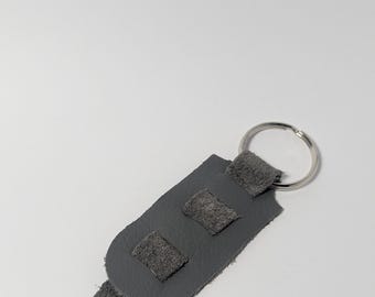 Weaved leather key ring