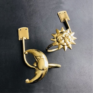 Handmade solid Brass Sun&Moon Curtain Tieback ,Antique gold drapery  holdbacks,Lost wax casting, curtain hooks,curtain hardwares,home decor