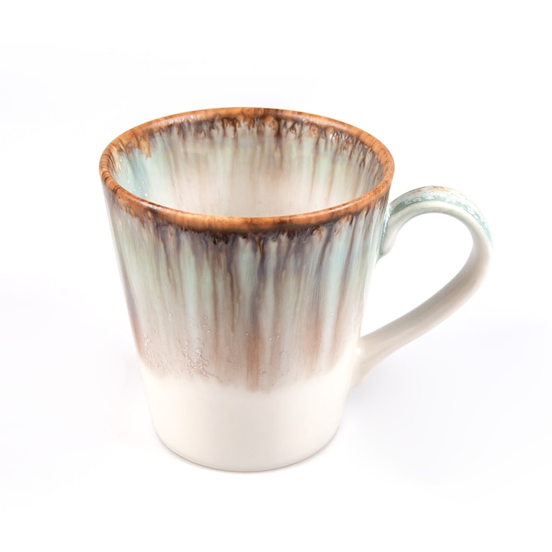 Taza de porcelana en forma de V / Taza hecha a mano / Taza de cerámica / Tazas de cerámica hechas a mano / Taza de café / Juego de tazas / Regalo de taza imagen 1