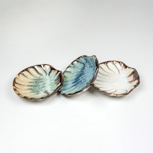 Set of 3|Shell Trinket Dish|Ring Dish|Tapas Plate|Small dish|Sauce dish|Small platter|Jewelry dish|Ceramic dish|Small serving dish|Decor